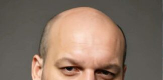 Фатмир М.-Колумна:Помеѓу реториката на единството и егоизмот: Големата игра на ромските елити..