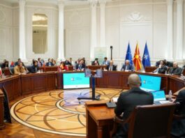 1200 стипендии за средношколци и 150 за студенти Роми – засилена поддршка за инклузивно образование