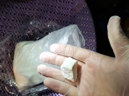 Sikhlenge(ućenikoja)delape milja denarija te biknen droga ki śkola..